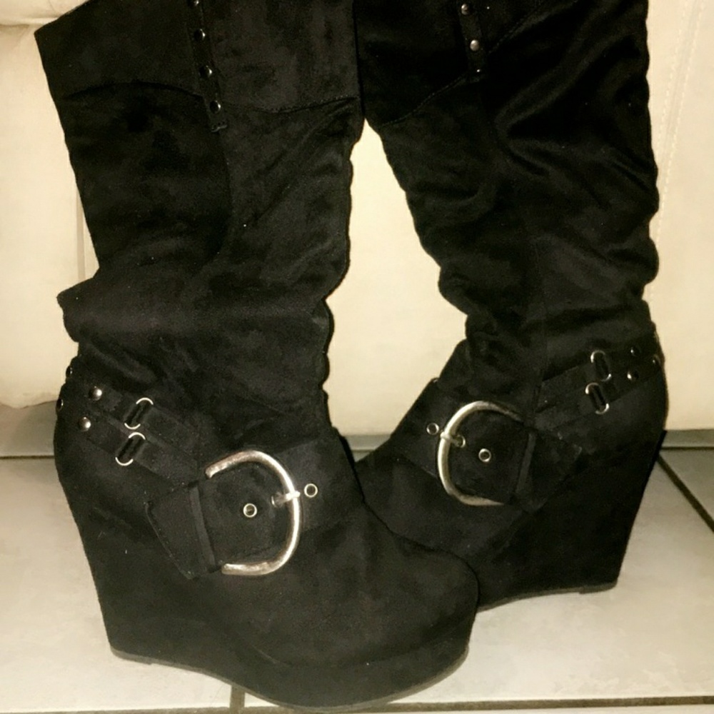 Womens wedge boots